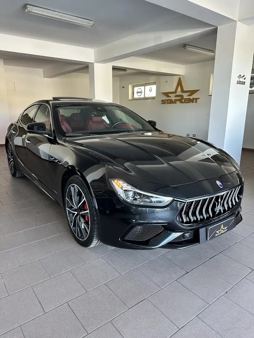 Maserati Ghibli 3.0 V6 ds Gransport 250cv auto my19 Nero - 1