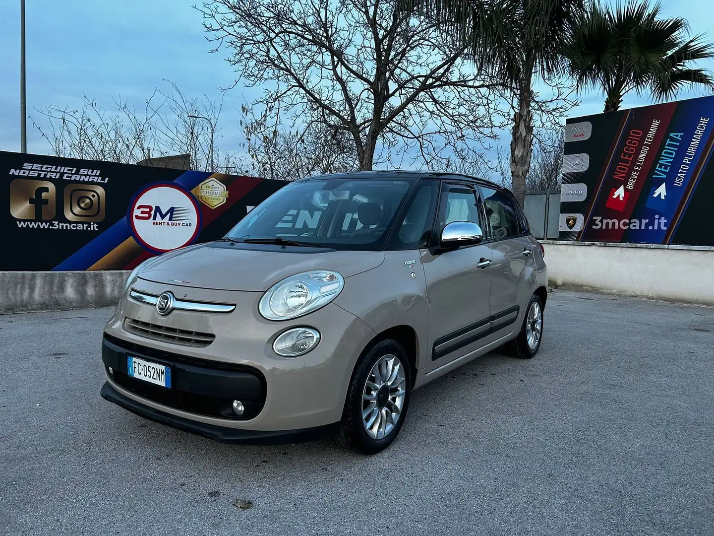 Fiat 500L BUSINESS Beige - 1