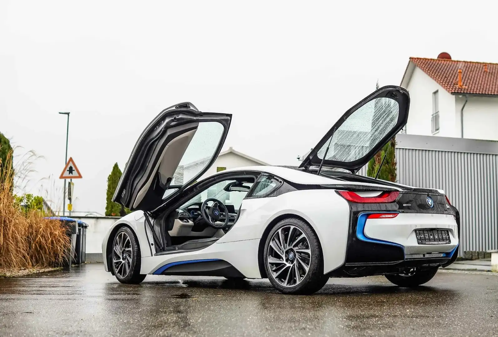 BMW i8 i8 Coupe 1.5 auto - 2