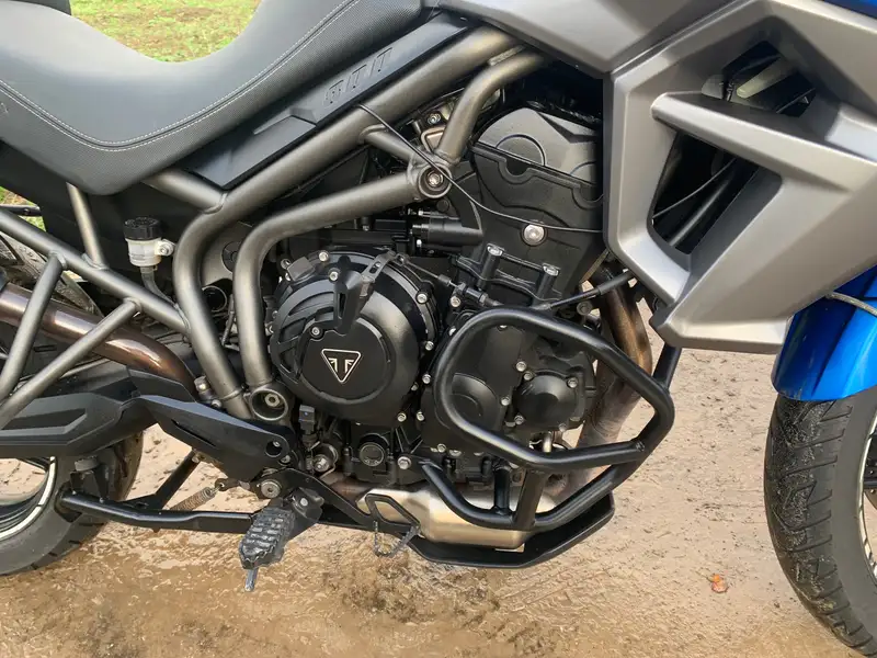 Triumph Tiger 800 - foto 5