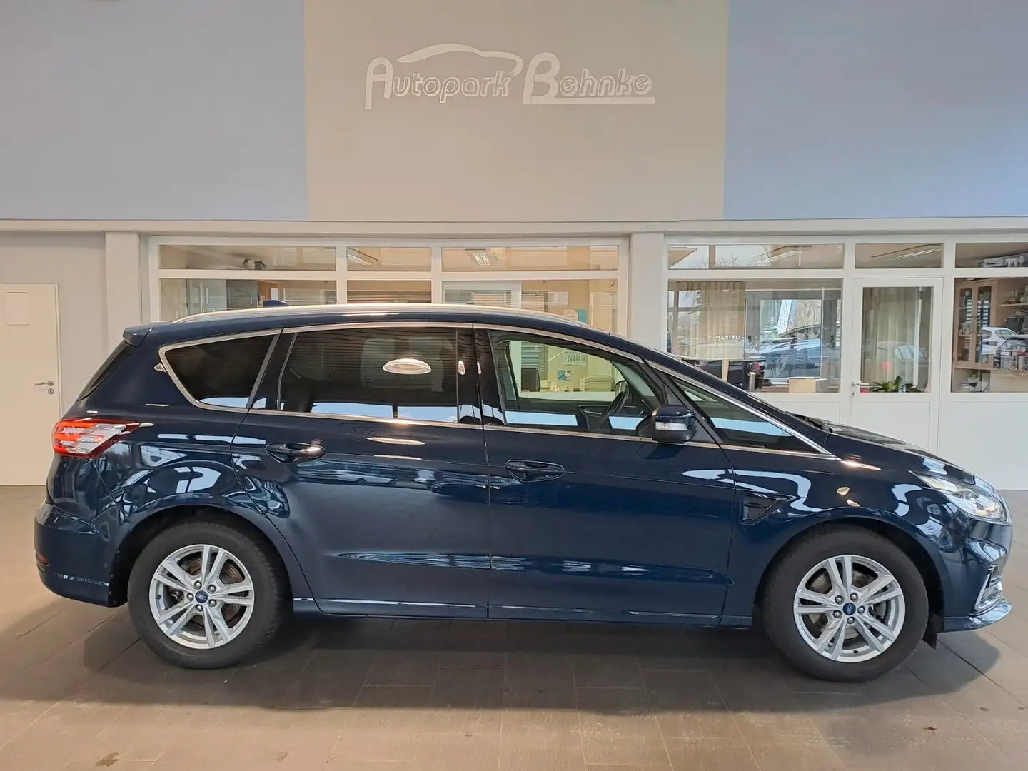 Ford S-Max 2.0 Titanium 7-Sitzer*Navi*Kamera*1.Hand Bleu - 1