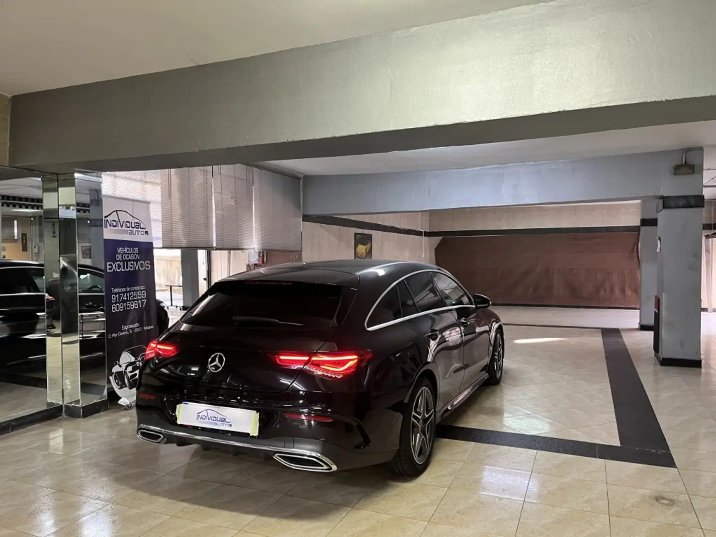 Mercedes-Benz CLA 220 Shooting Brake 220d 8G-DCT Negro - 2