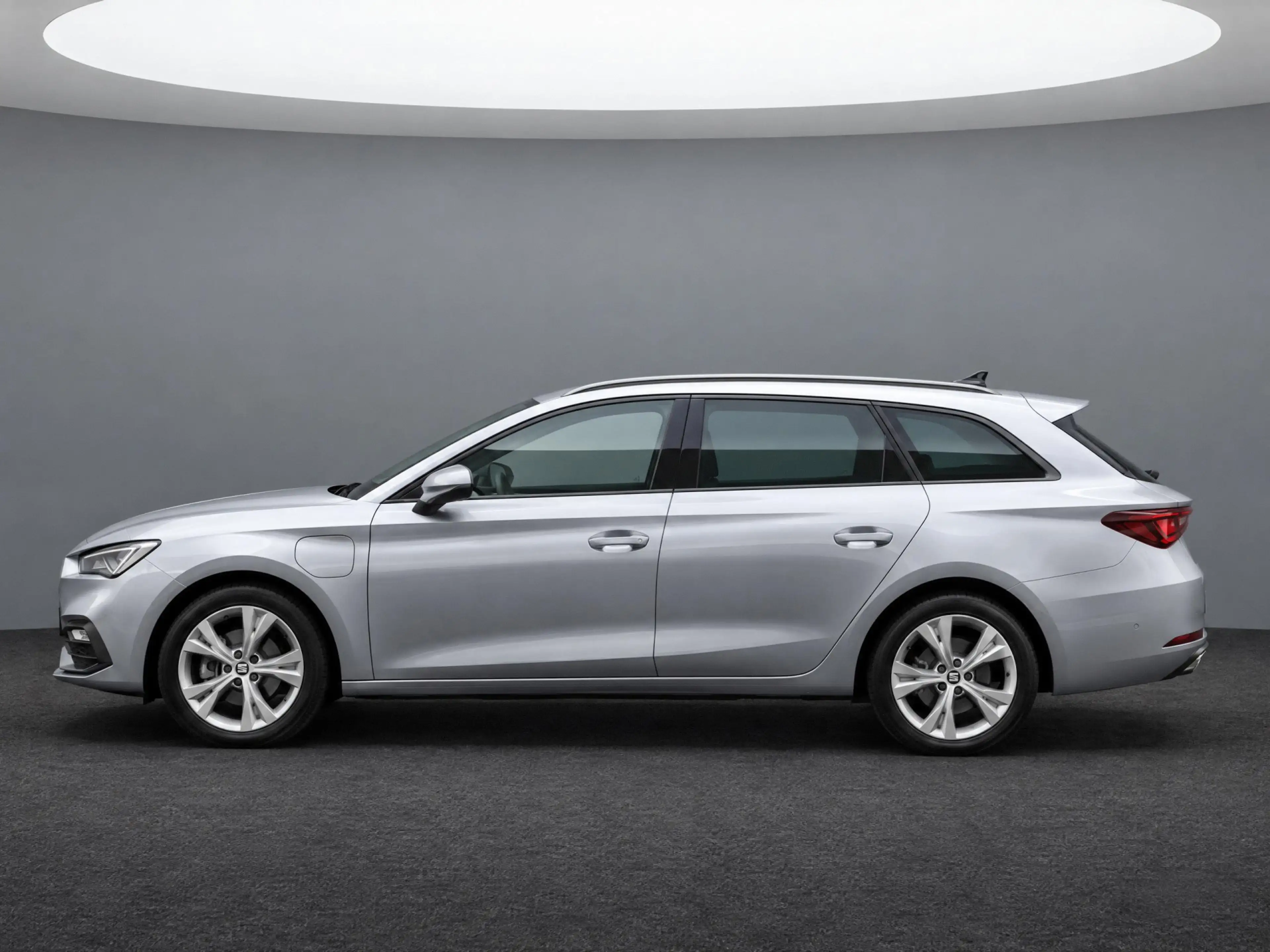 SEAT Leon e-Hybrid Sportstourer 1.4 TSI eHybrid PHEV 204PK FR Busines — photo 6