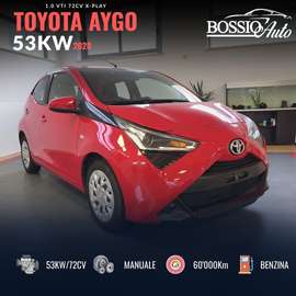 Aygo 5p 1.0 x-play 72cv*iva esposta*detraibile