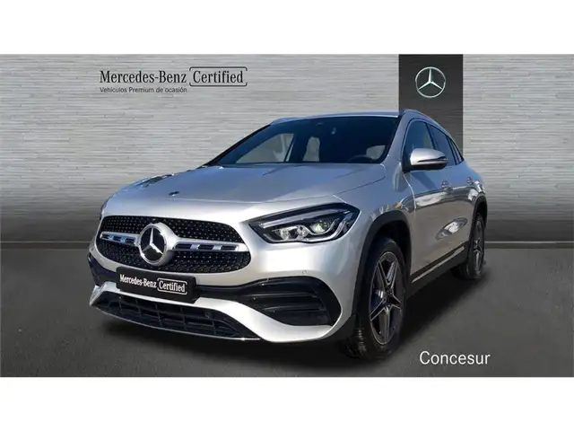 Mercedes-Benz GLA 200