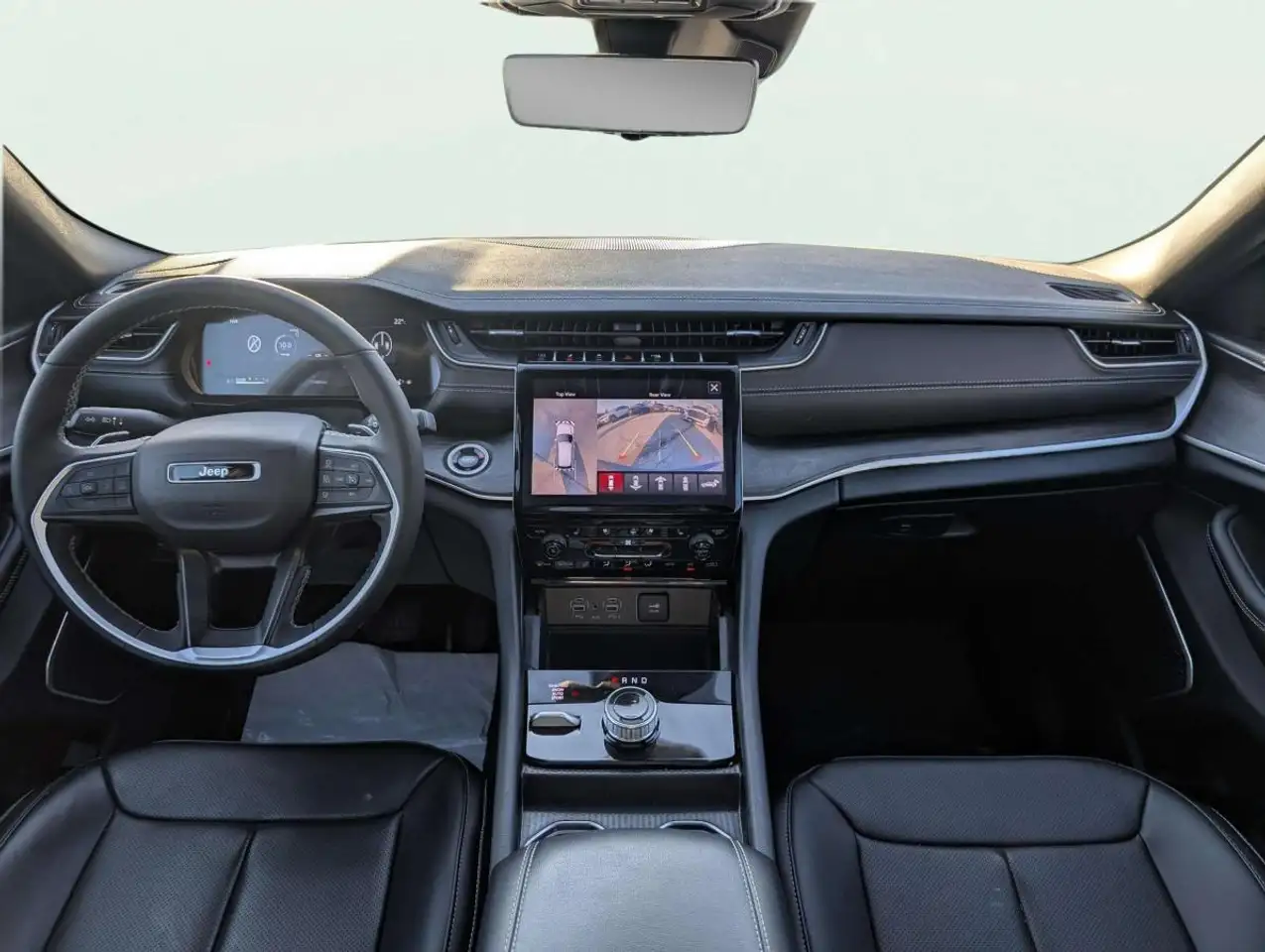 Jeep Grand Cherokee снимка Jeep Grand Cherokee