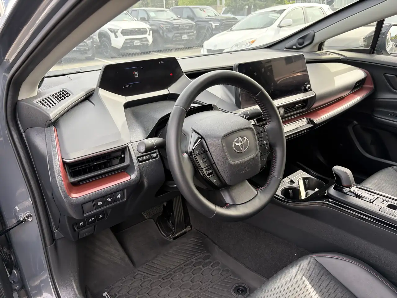 Toyota Prius Prime снимка Toyota Prius Prime