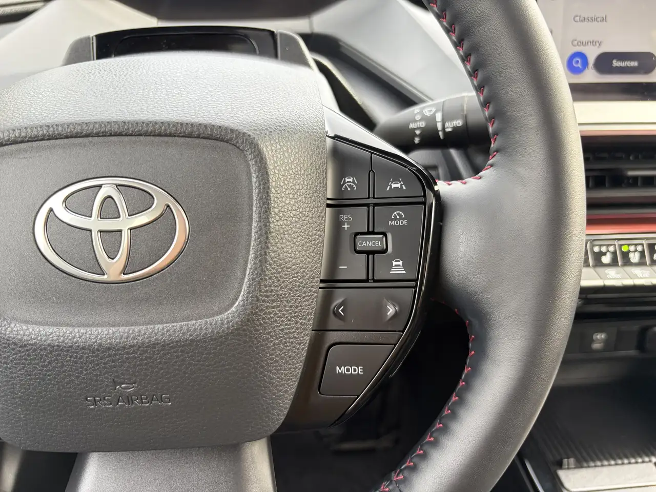 Toyota Prius Prime снимка Toyota Prius Prime