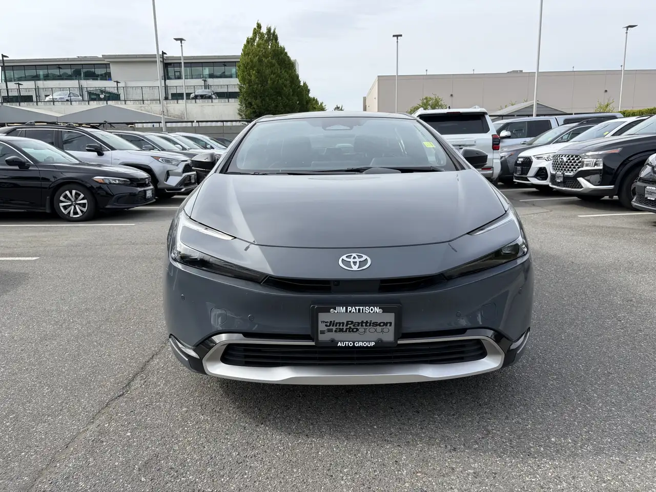 Toyota Prius Prime снимка Toyota Prius Prime