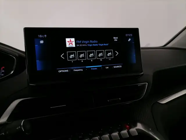 Peugeot 3008 view 15