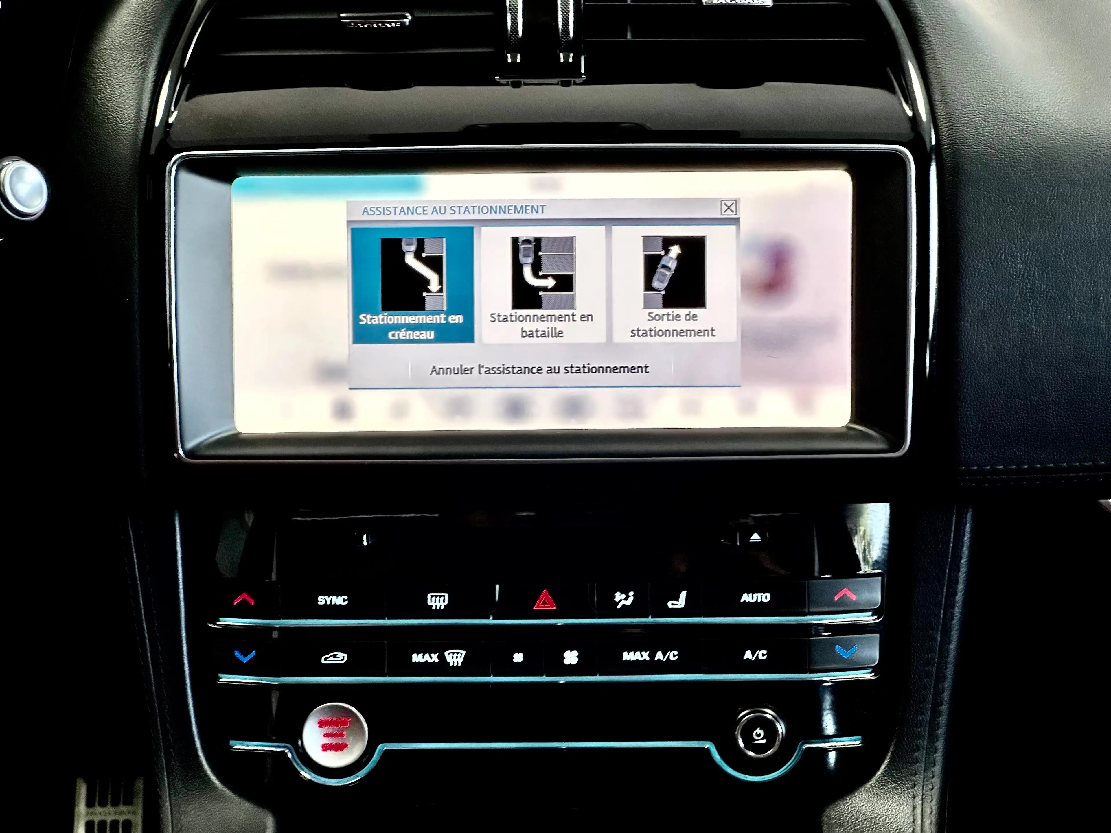 Jaguar F-Pace 3.0 D 300cv V6 AWD - PORTOFOLIO - FULL OPT. — photo 13