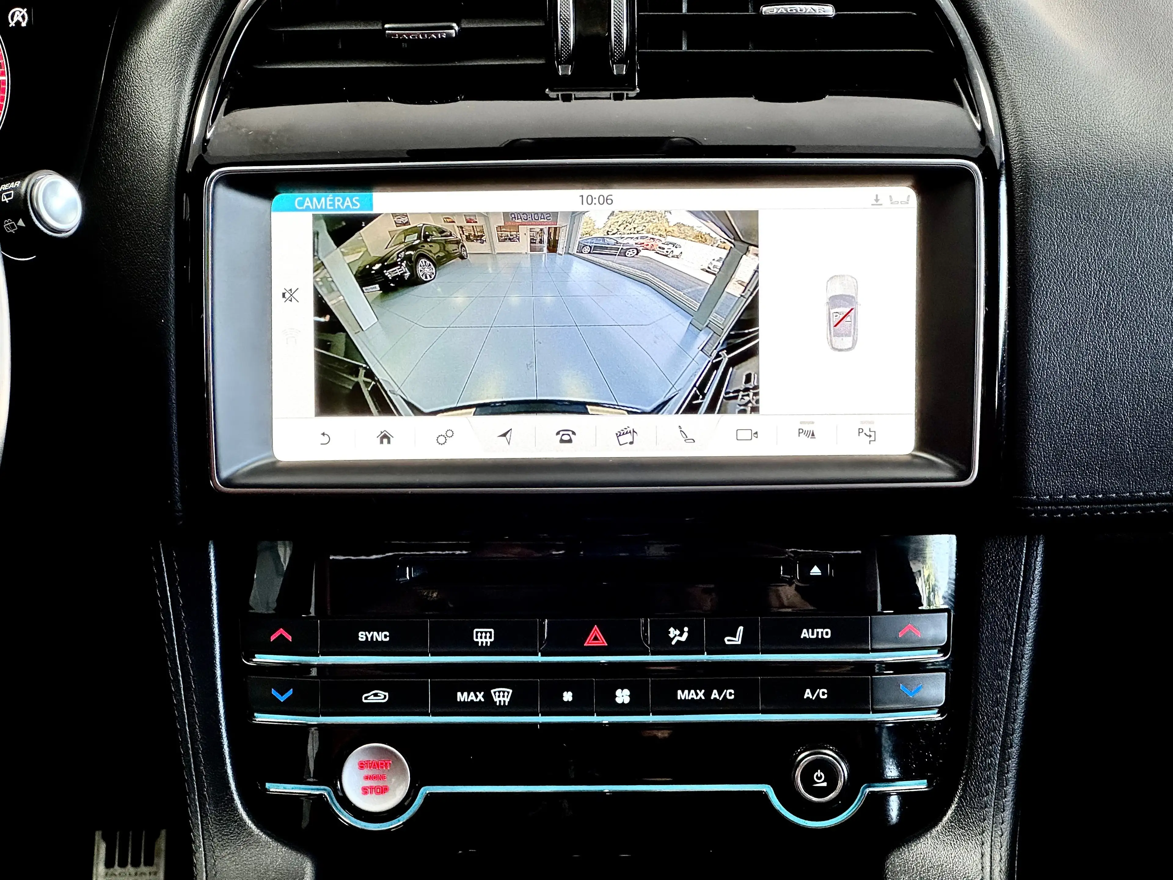 Jaguar F-Pace 3.0 D 300cv V6 AWD - PORTOFOLIO - FULL OPT. — photo 12
