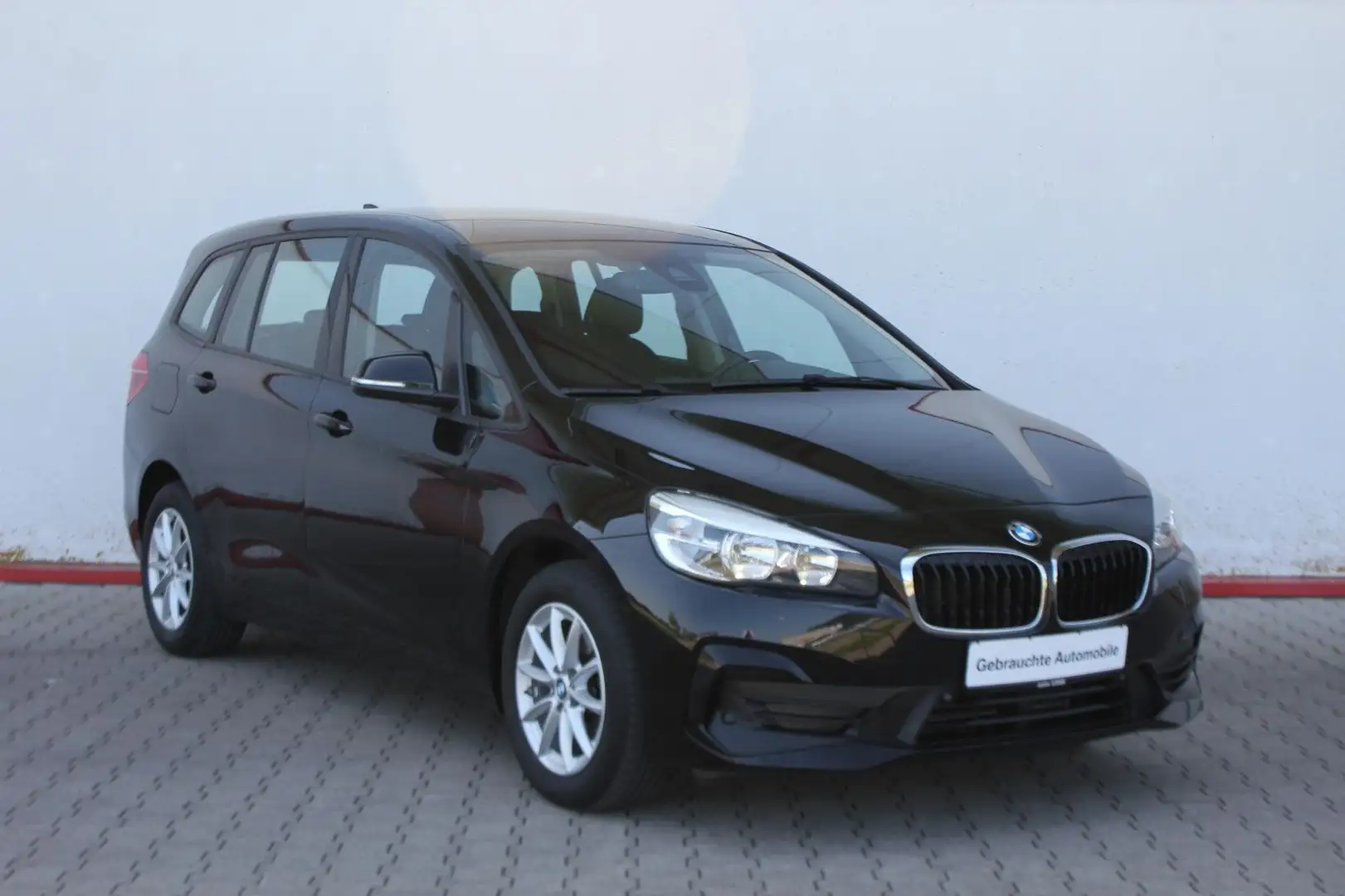 BMW 216 Autom. Facelift Navi Schwarz - 2
