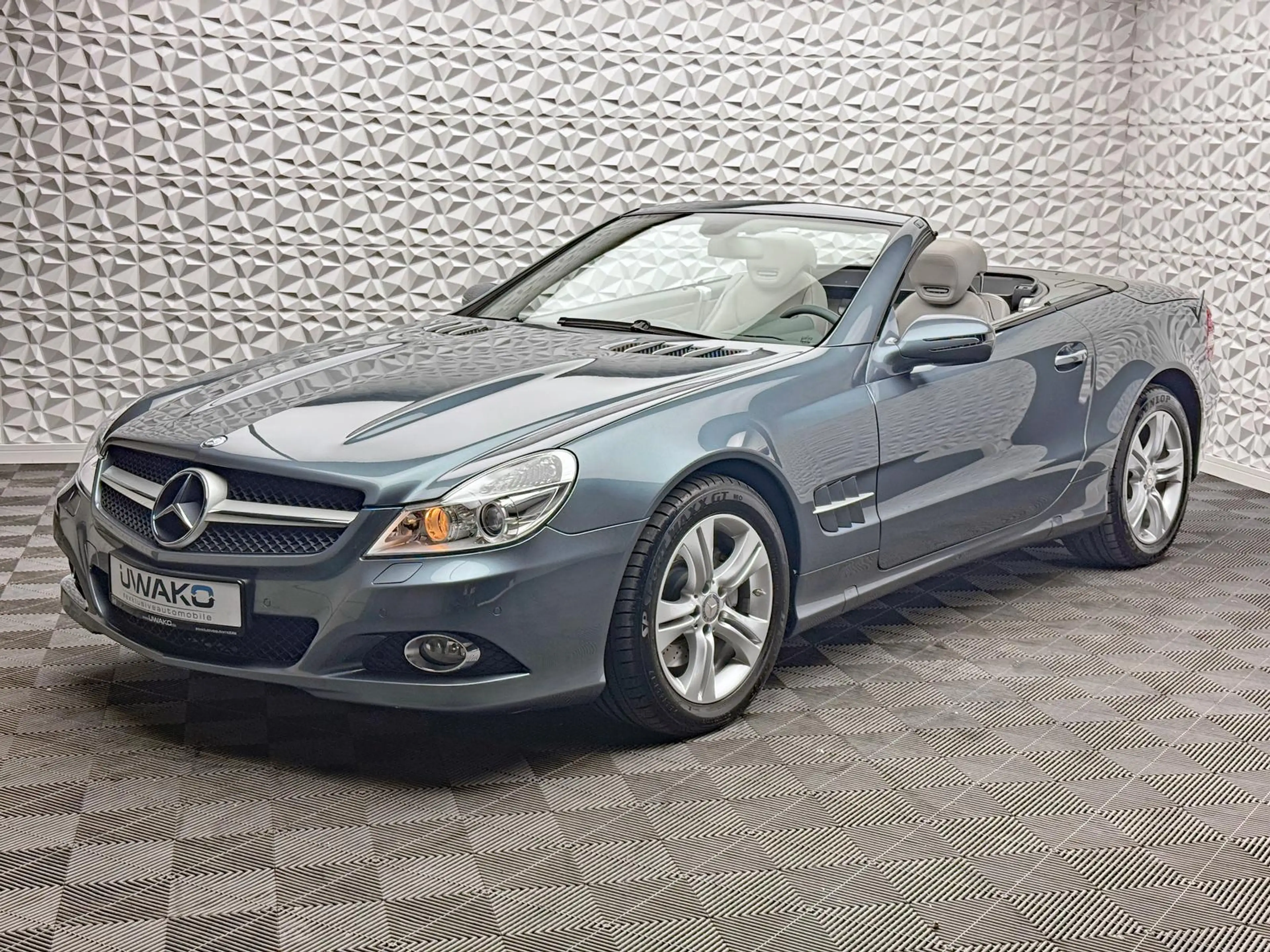 Mercedes-Benz SL 350 **DE-FAHRZEUG**SAMMLERSTÜCK** — photo 2