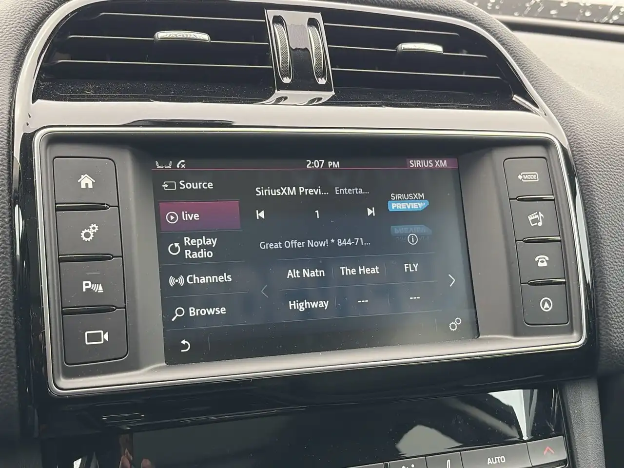 Jaguar F-Pace снимка Jaguar F-Pace