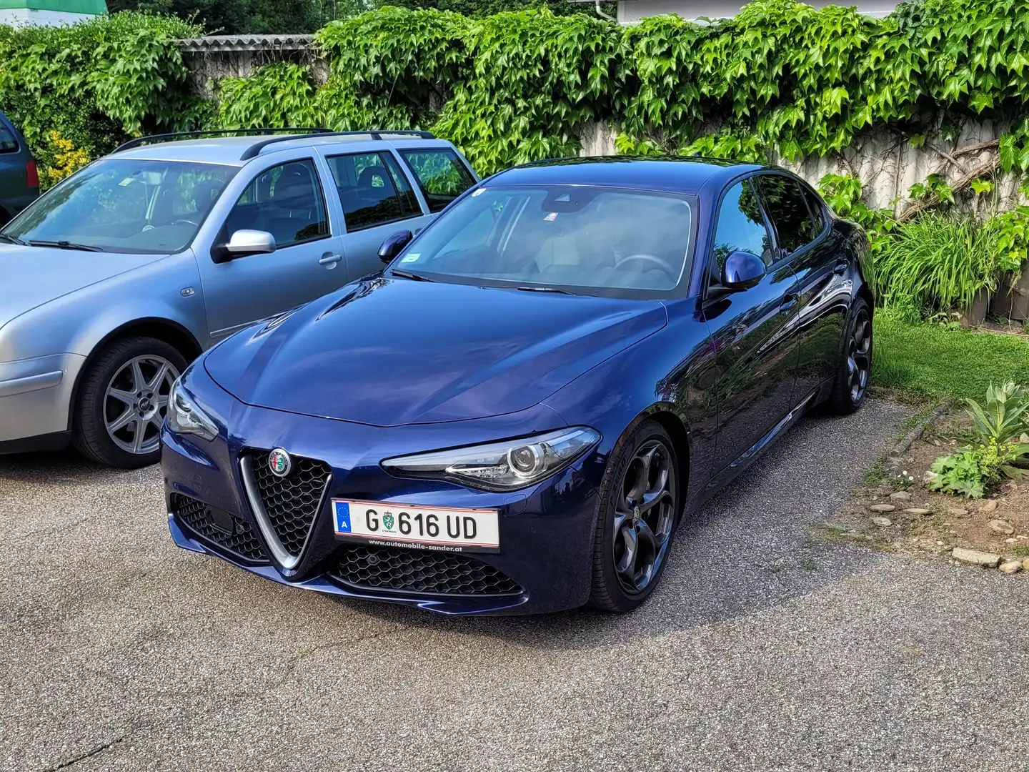 Alfa Romeo Giulia Giulia Super 2,2 150 AT RWD Super Q2 Blau - 1
