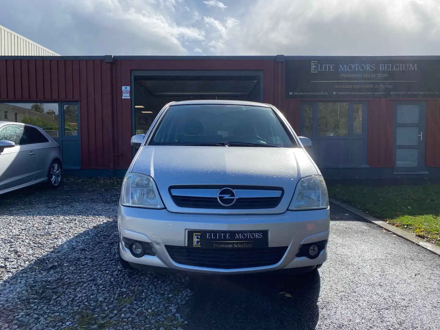 Opel Meriva Meriva 1.3 CDTi ecoFLEX Essentia CARNET 1erMAIN Argent - 2