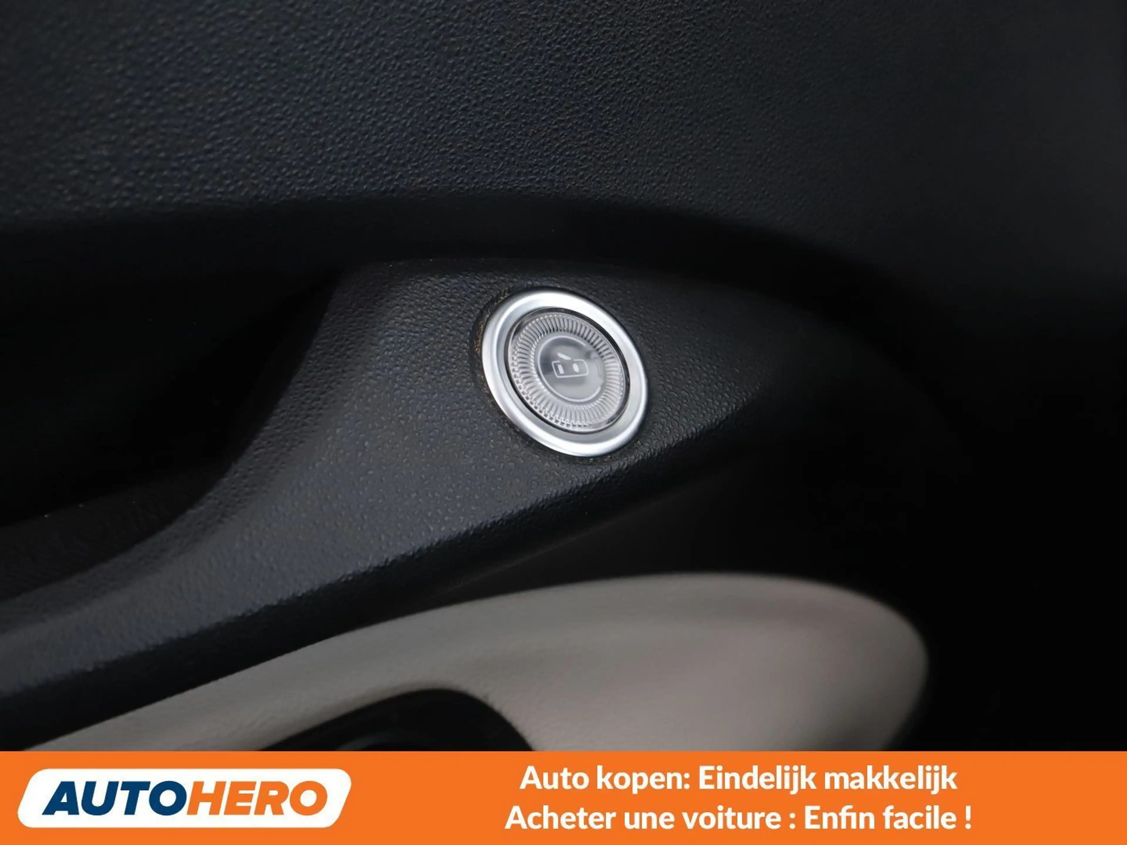 Fiat 500e electric drive 87 kW la Prima by Bocelli — photo 15