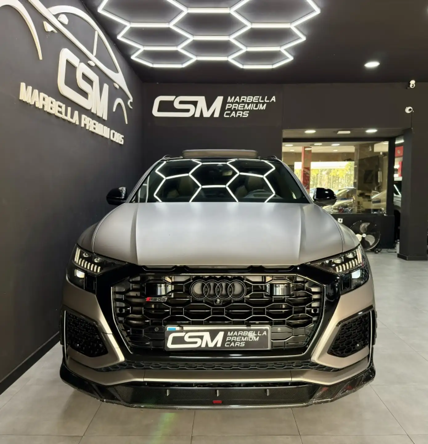 아우디 Audi RS Q8 4.0 TFSI 2021 회색 사진 7