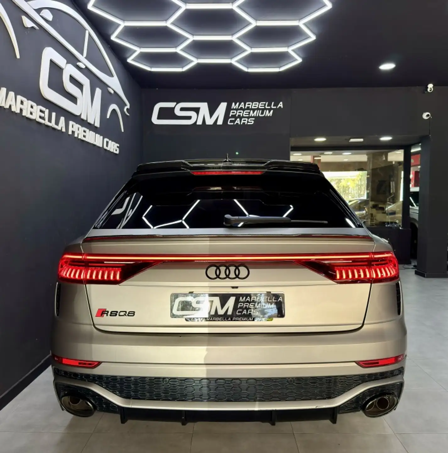 아우디 Audi RS Q8 4.0 TFSI 2021 회색 사진 8