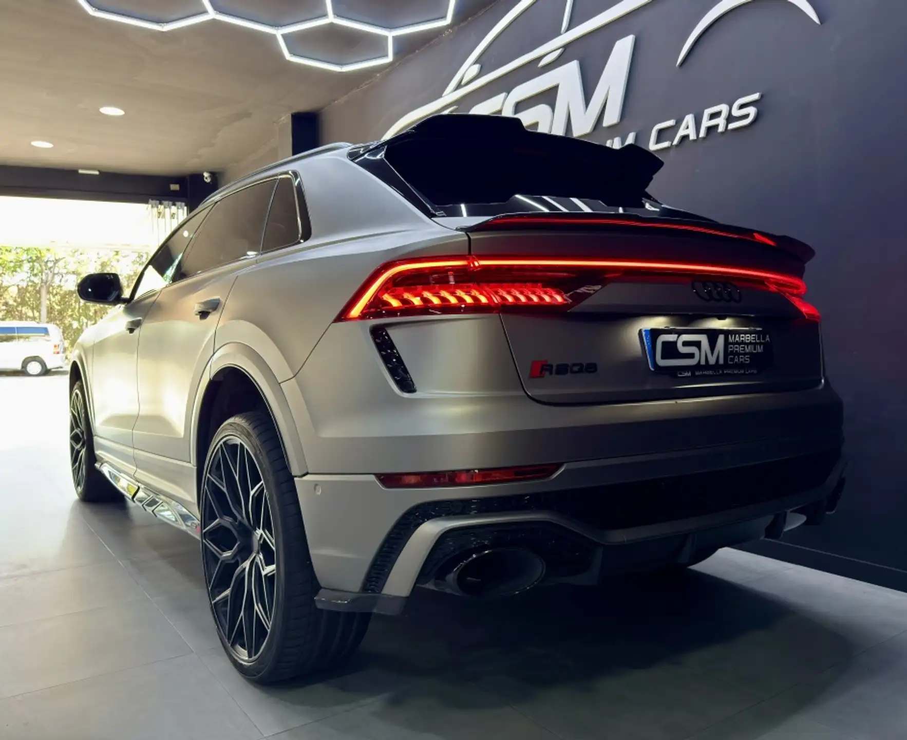 아우디 Audi RS Q8 4.0 TFSI 2021 회색 사진 5