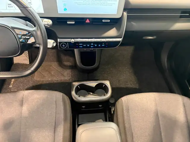 Hyundai Ioniq 5 view 12