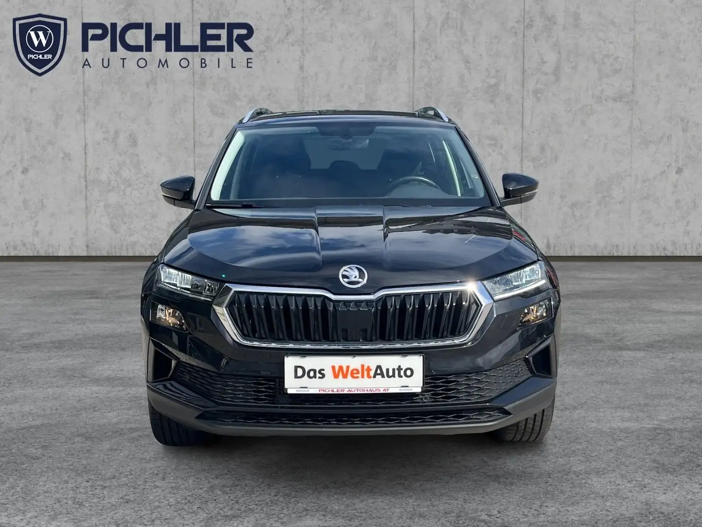 Skoda Karoq Style TSI DSG ACT Schwarz - 2