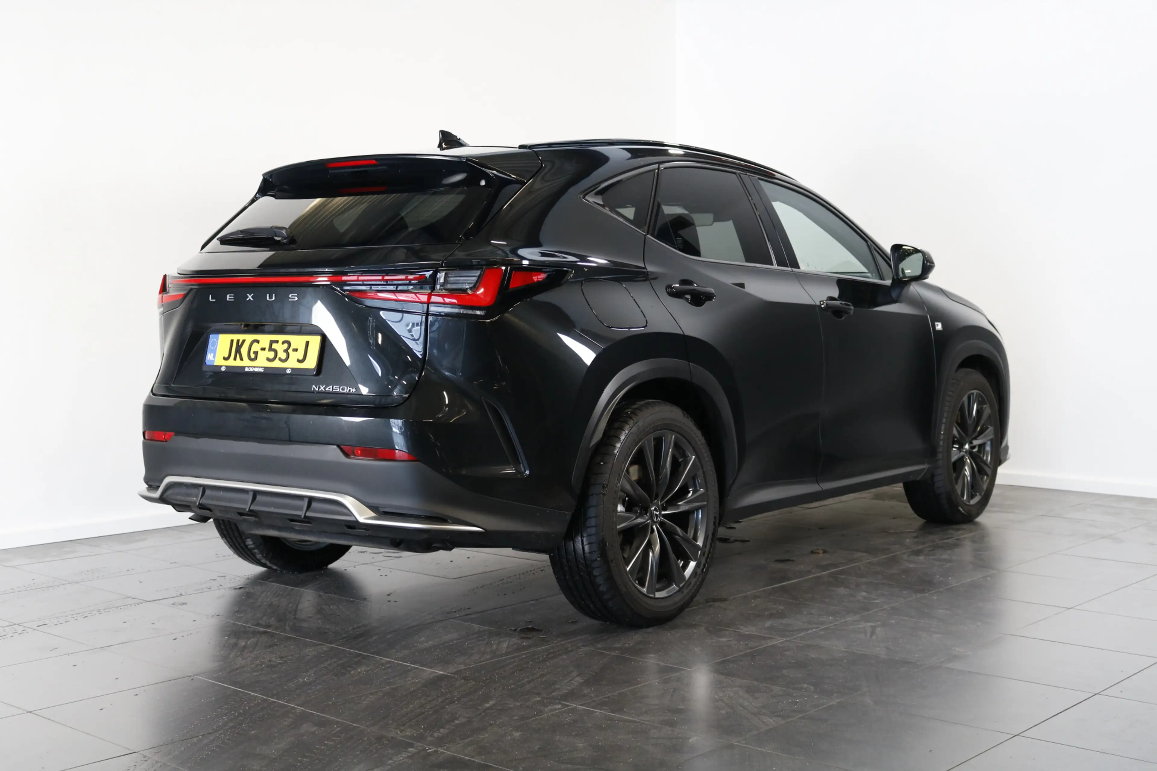 Lexus NX 450h+ AWD F SPORT Line | Panorama dak | HUD | Adaptieve — photo 3