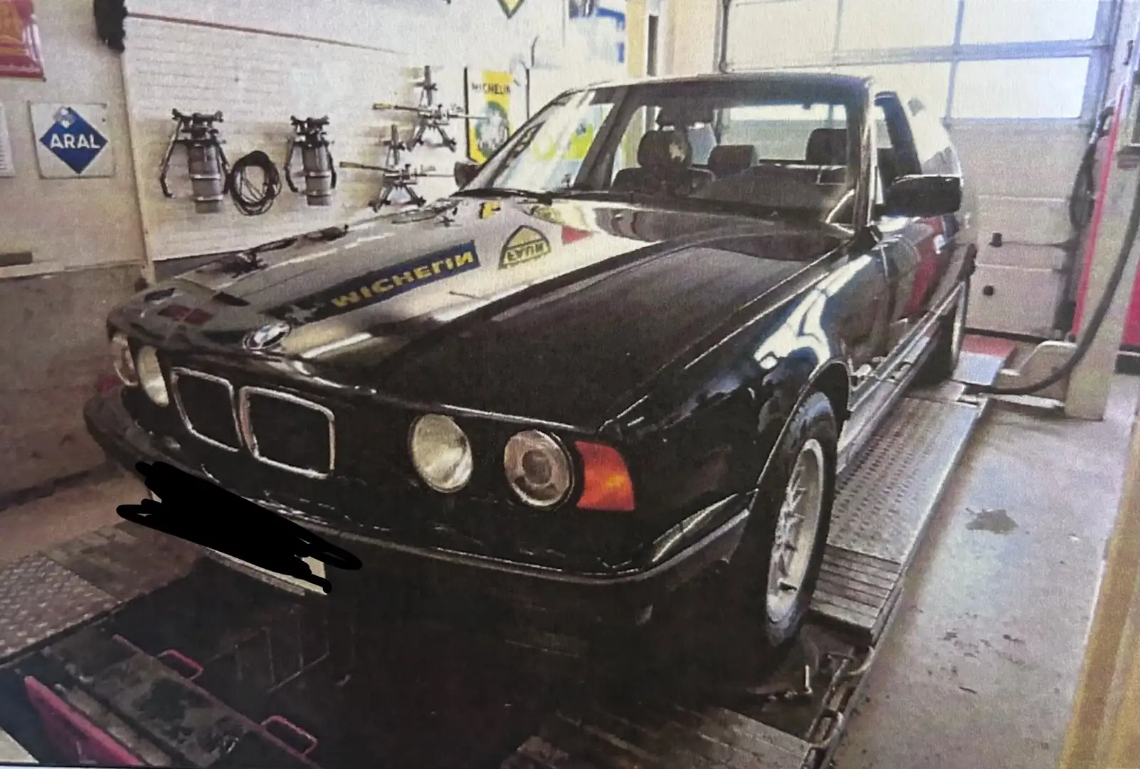 BMW 520 520i 24V - 1