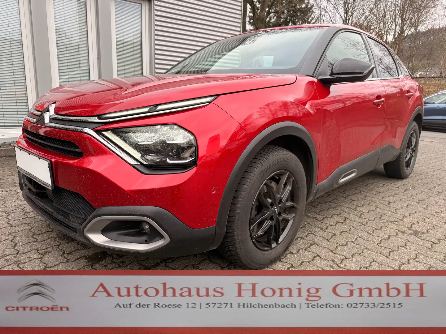 Citroen C4 Shine BlueHDi 130 S&S EAT8 Rot - 1
