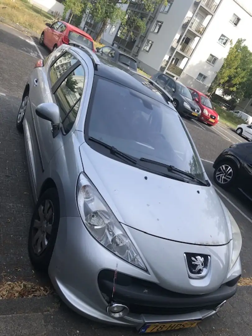 Peugeot 207 207 1.6 HDI XS Grijs - 1