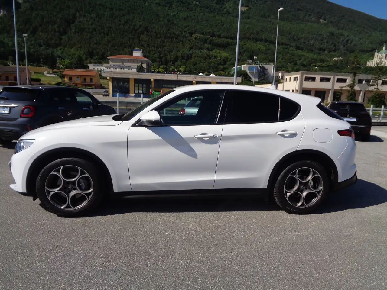 Alfa Romeo Stelvio 2022