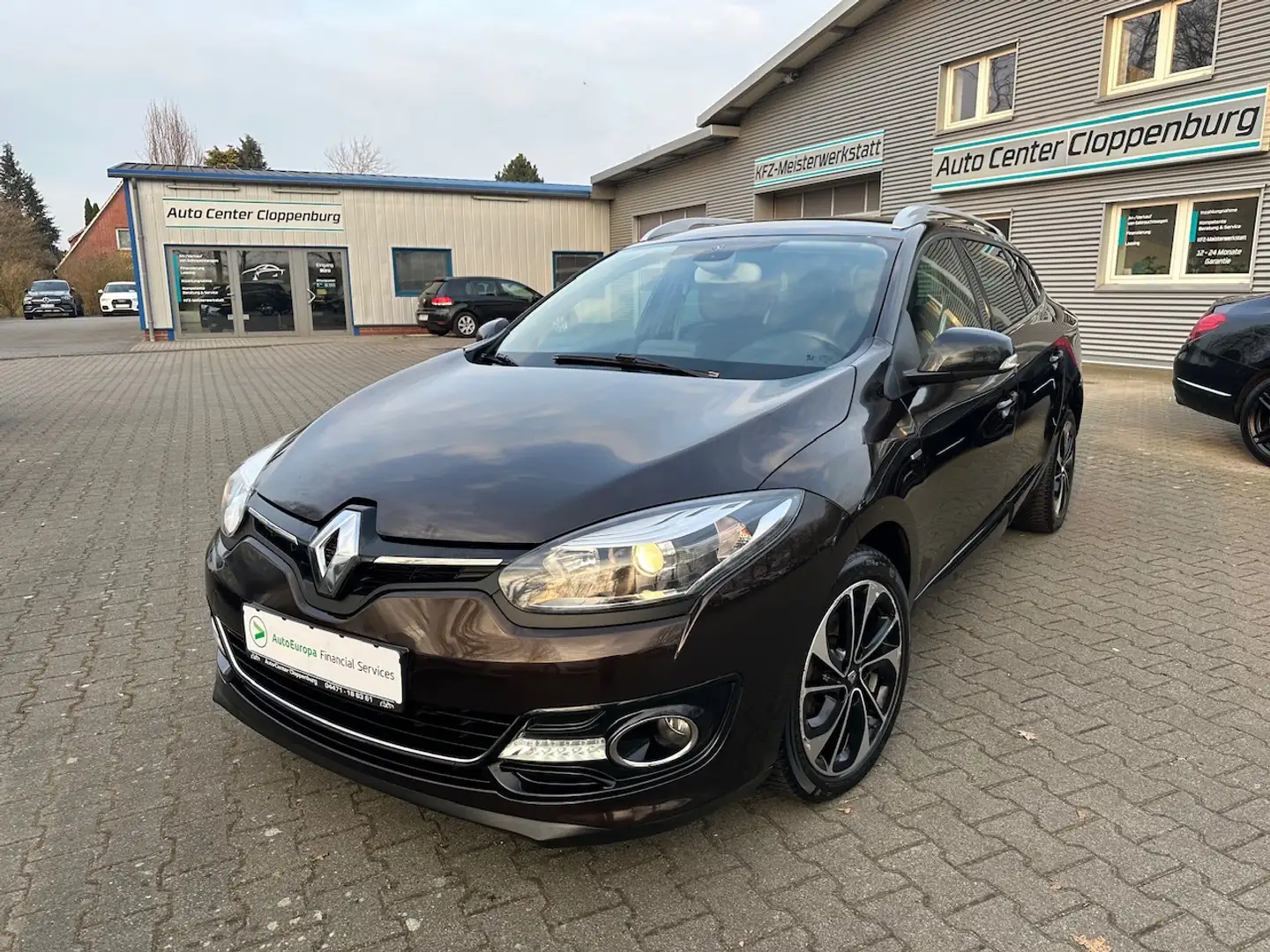 Renault Megane 1,6 Cdi Combi BOSE Edition Braun - 1