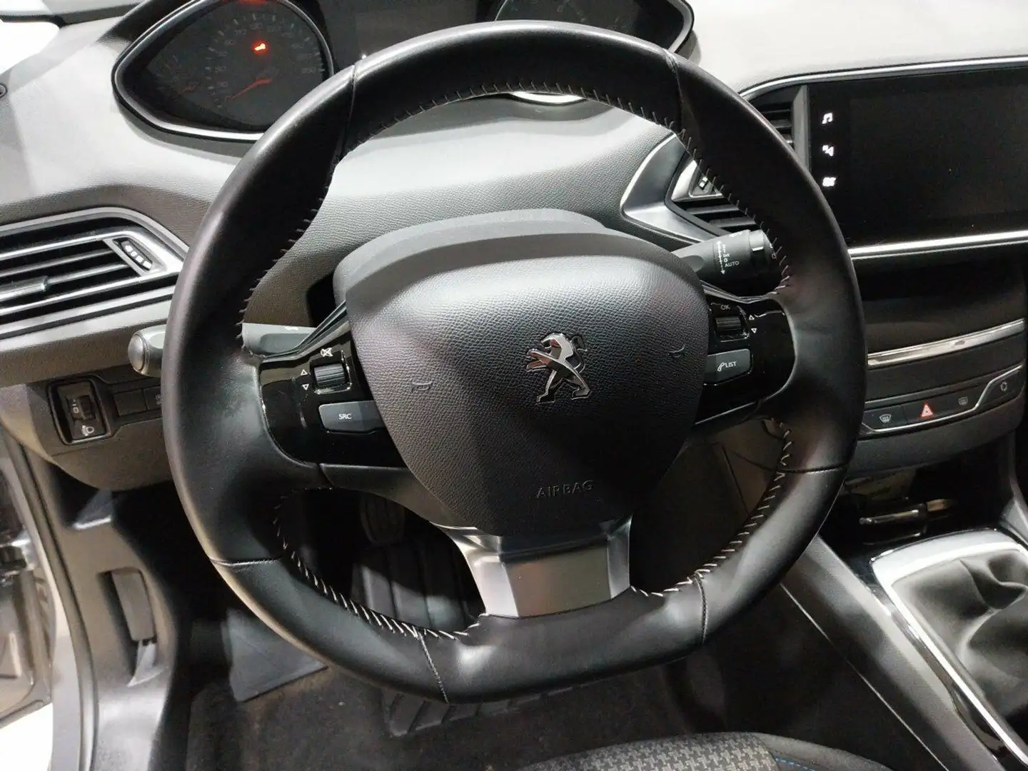 Peugeot 308 1.6 BlueHDi Style 100 Gris - 2