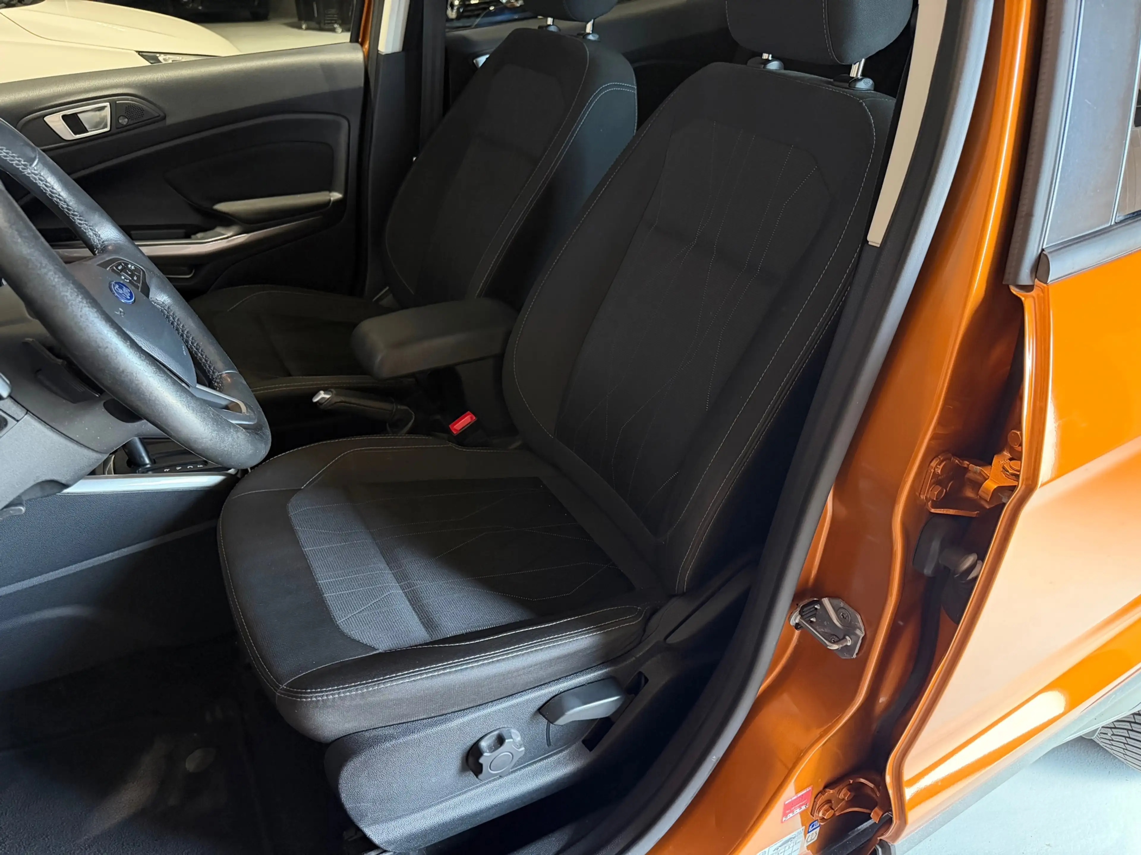Ford EcoSport 1.0 EcoBoost Titanium Automaat |NAVI|PCD|LMV| — photo 12