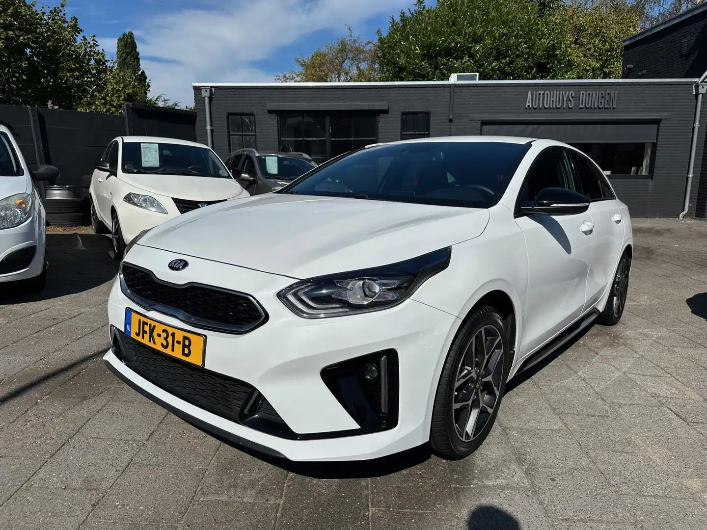 Kia ProCeed / pro_cee'd 1.0 T-GDI (120pk) GT-Line! Leder! Navi! Camera! Blanc - 1