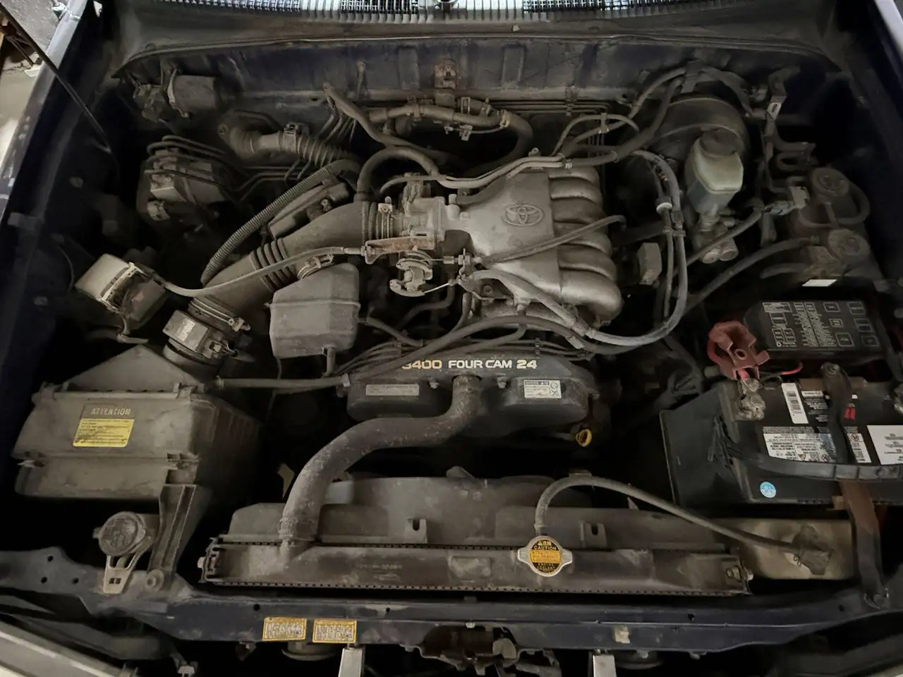 Toyota 4-Runner снимка Toyota 4-Runner