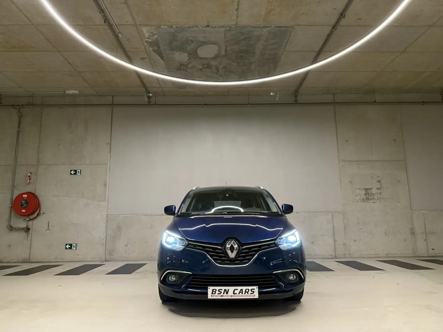 Renault Scenic /BOSE/7ZIT/CAMERA/LANEASSIST/MASSAGE/GARANTIE Bleu - 2