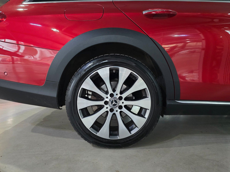Mercedes-Benz E 220 d 4Matic All-Terrain 360° KEYLESS*1.HAND* — photo 9