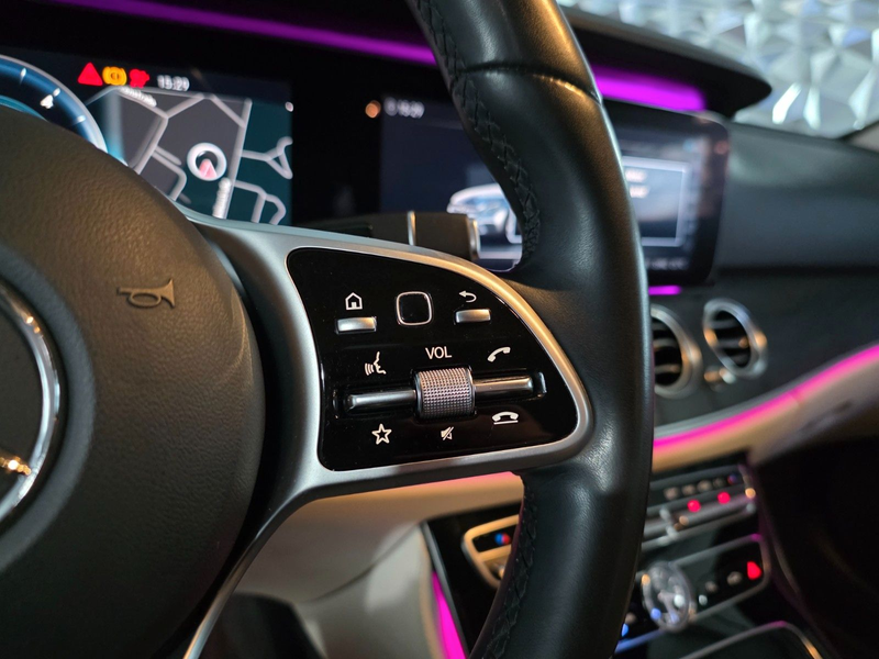 Mercedes-Benz E 220 d 4Matic All-Terrain 360° KEYLESS*1.HAND* — photo 15