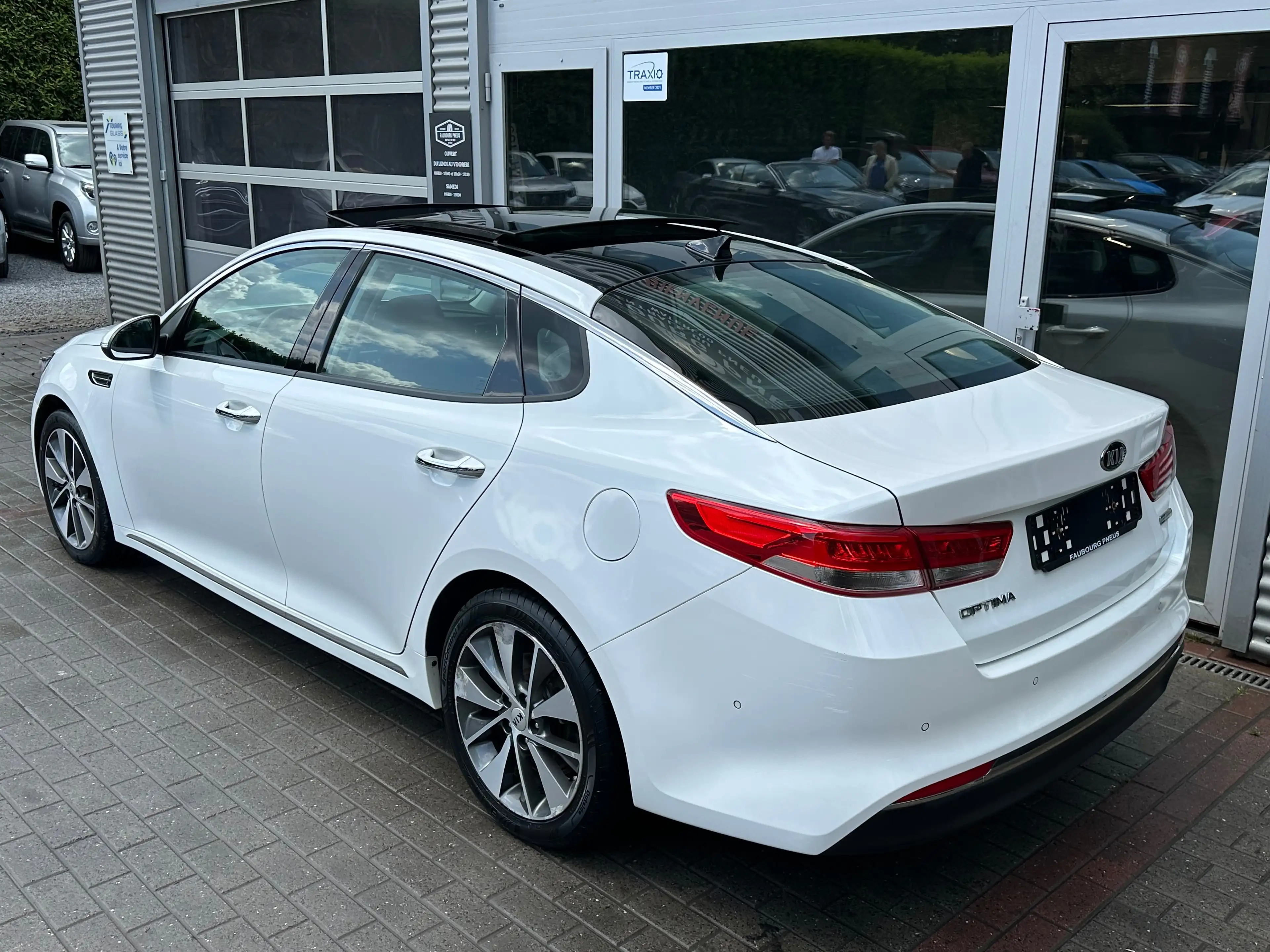 Kia Optima *1.7*1-PROPRIETAIRE/1-OWNER*KIA-HISTORIQUE-100%* — photo 11