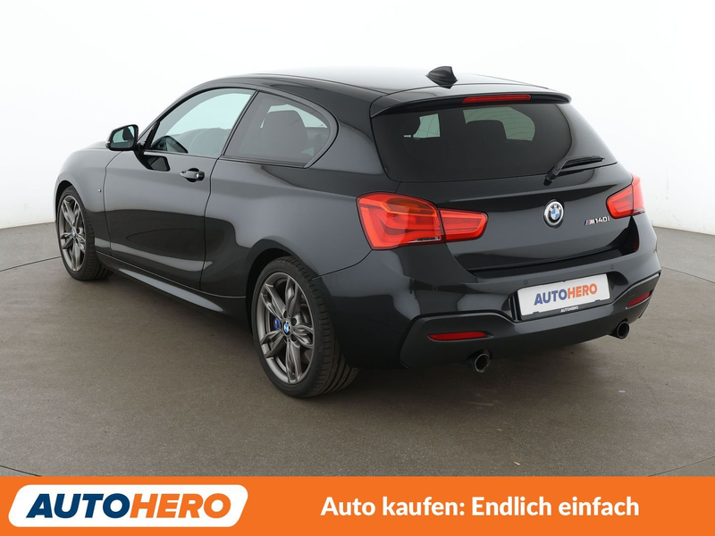 BMW 140 M140i Aut.*NAVI*LED*H&K*TMPO*PDC*SHZ* — photo 4