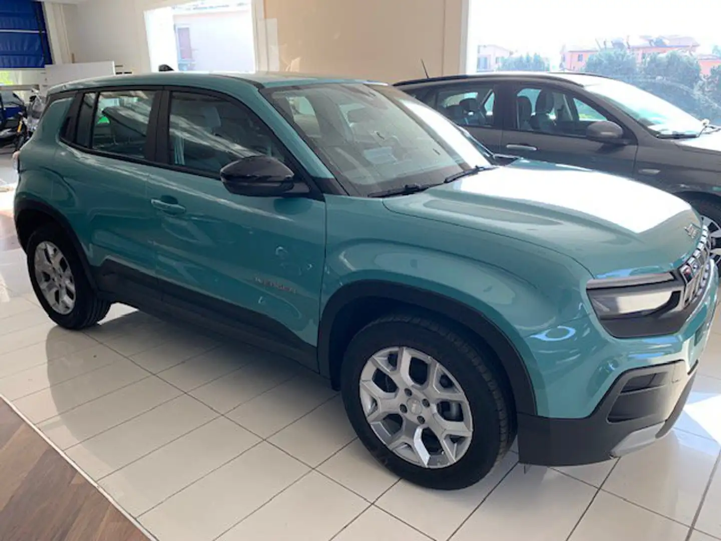 Jeep Avenger 1.2 Turbo Altitude Modrá - 2