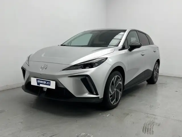 MG MG4 4 BEV 64KWH LUXURY 204CV 5P