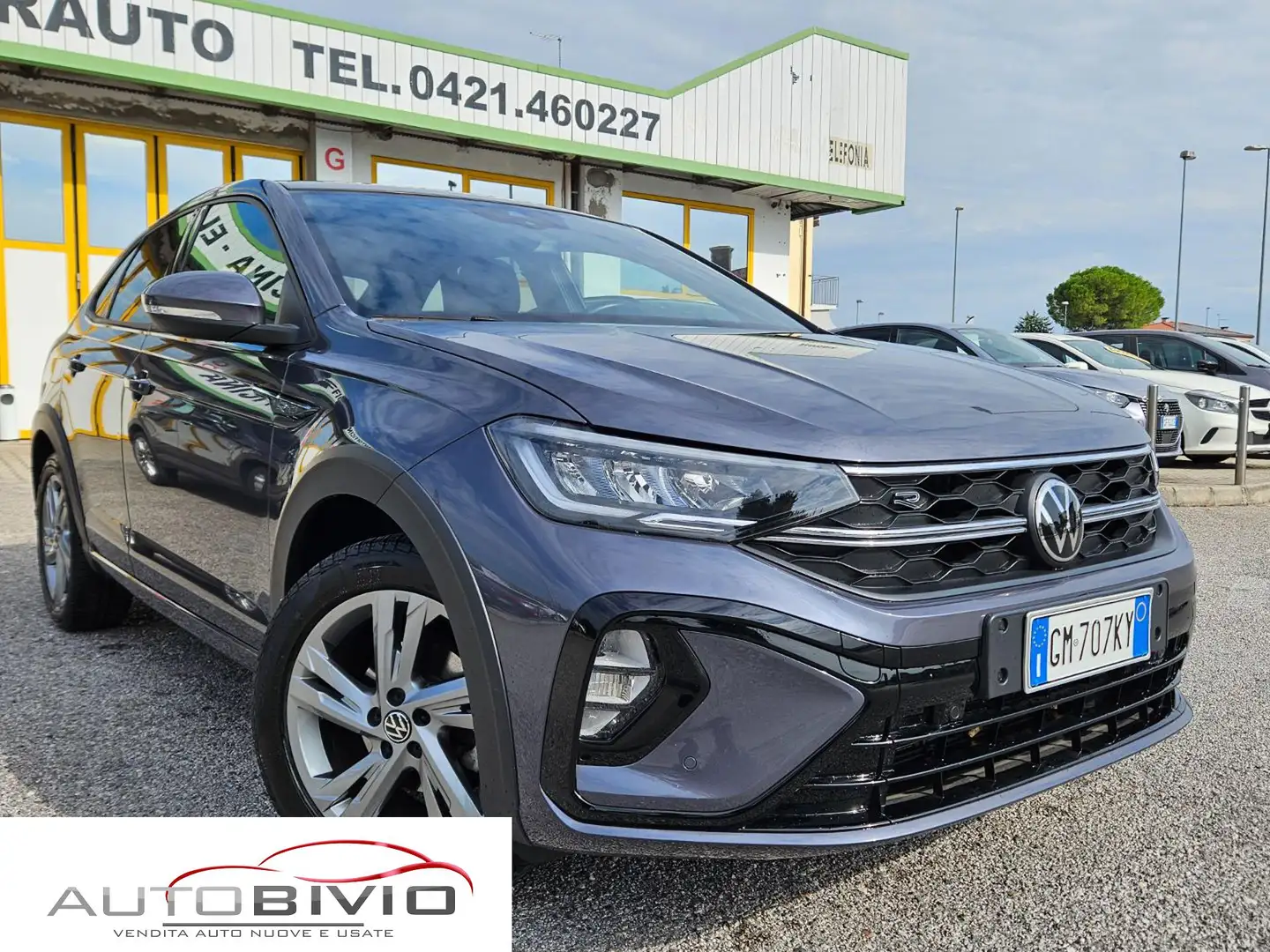 Volkswagen Taigo 1.0 TSI 110 CV R-Line Gris - 1