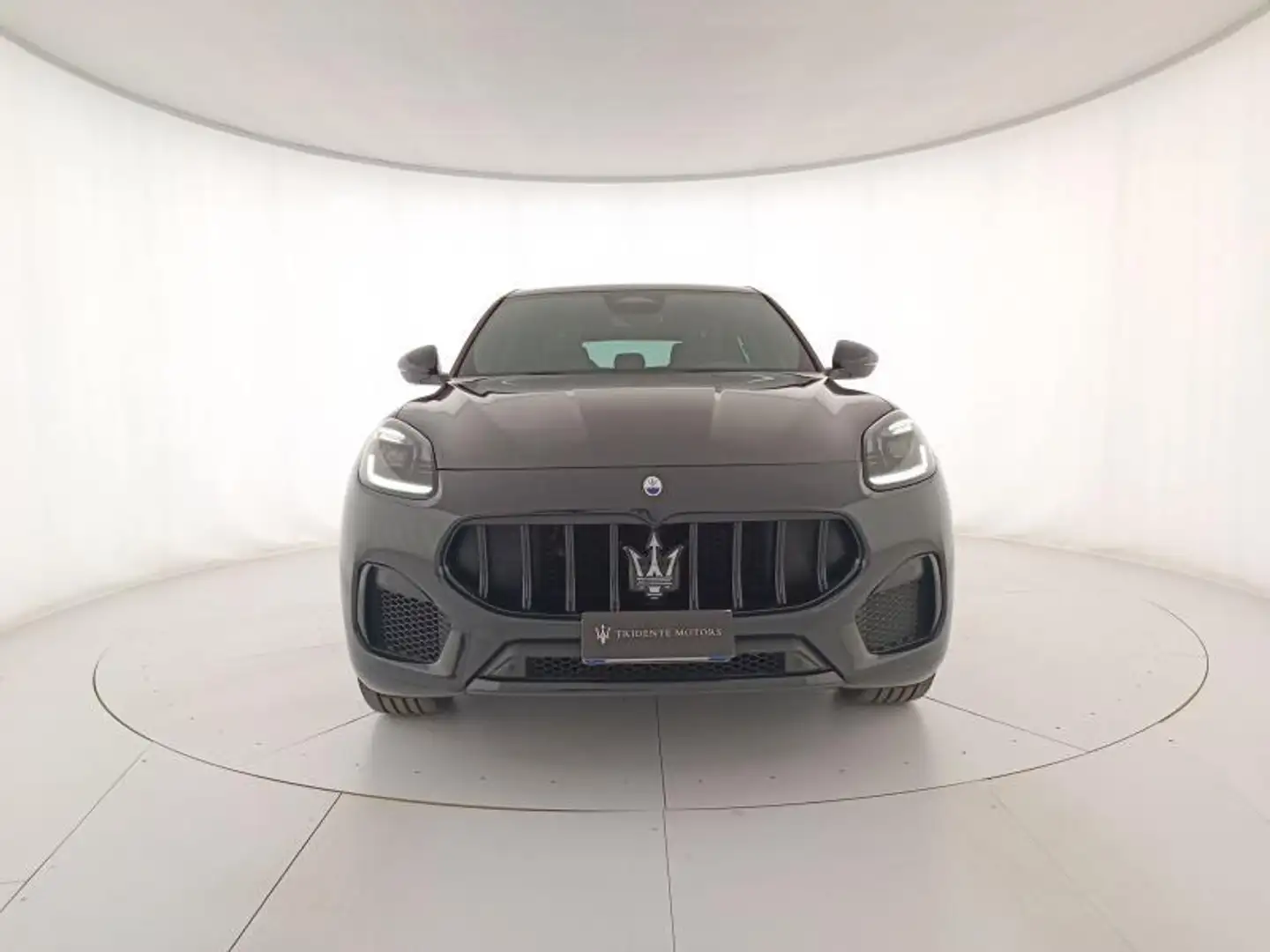 Maserati Grecale 2.0 mhev Modena 330cv auto Noir - 2