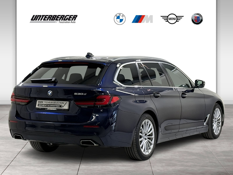 BMW 530 d Touring ACC RFK HUD HiFi ALED DAB — photo 3
