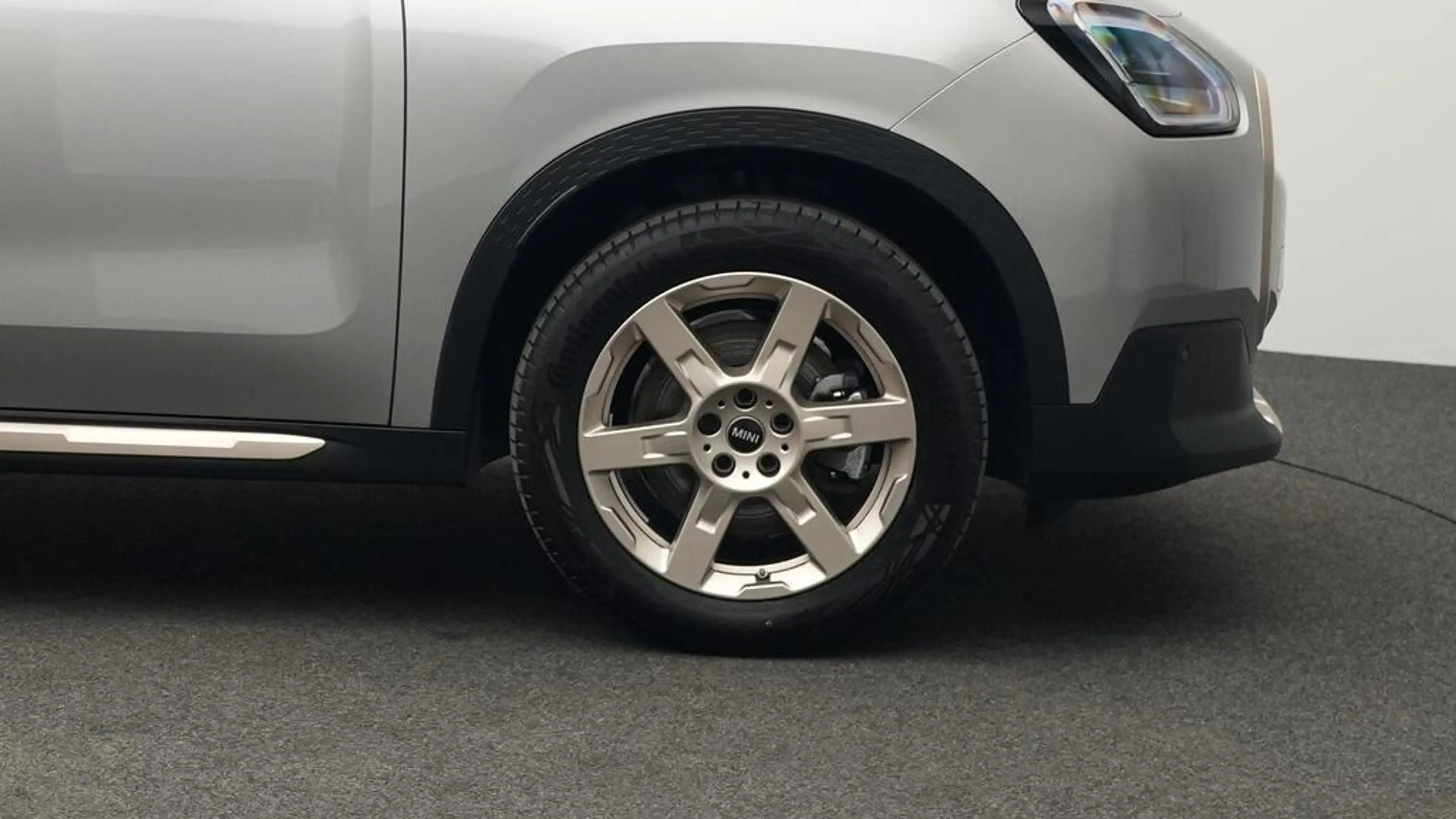 MINI Countryman C Favoured Trim — photo 11