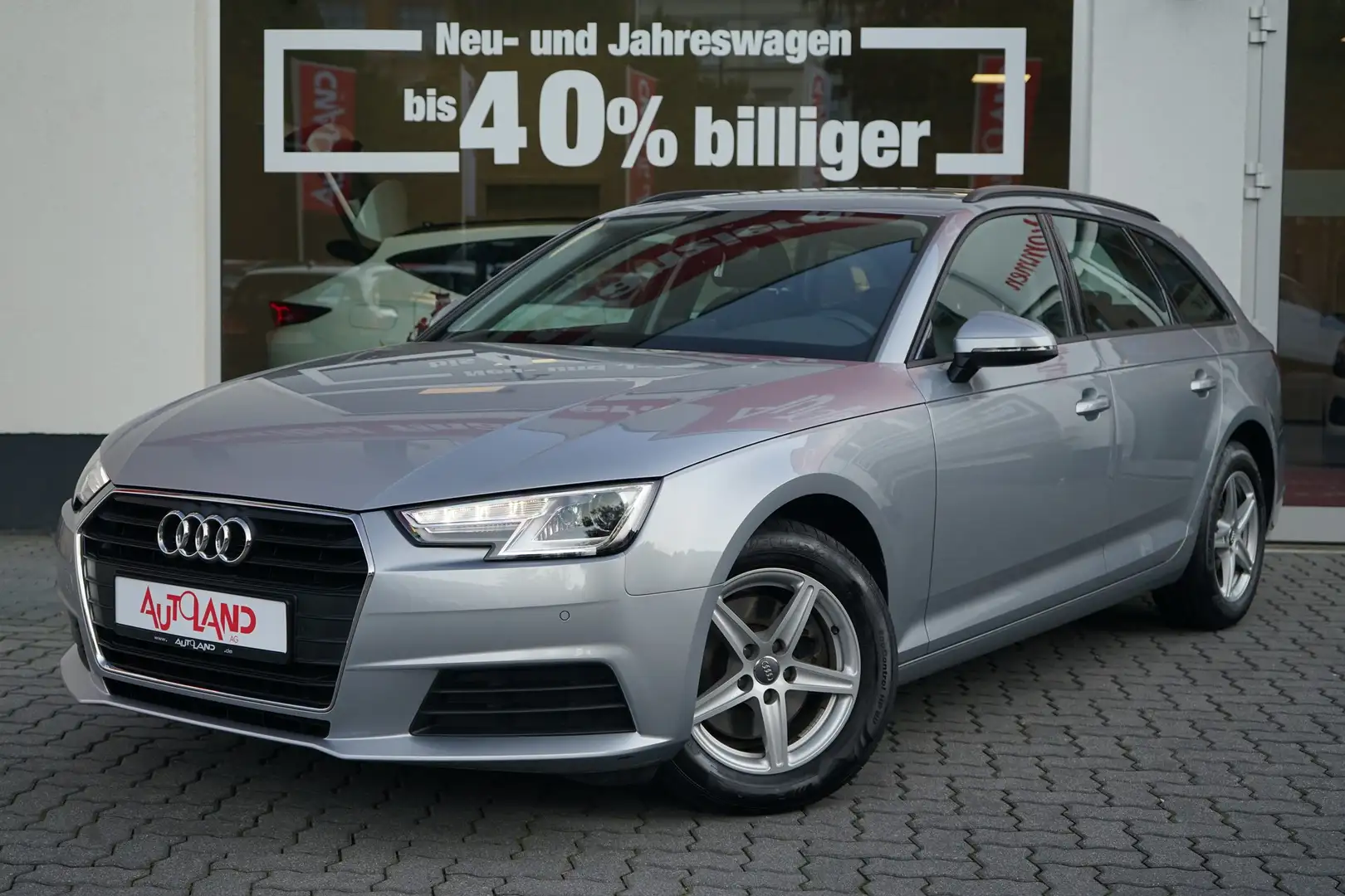 Audi A4 Avant 35 2.0 TDI Bi-Xenon Navi Tempomat PDC Argento - 2