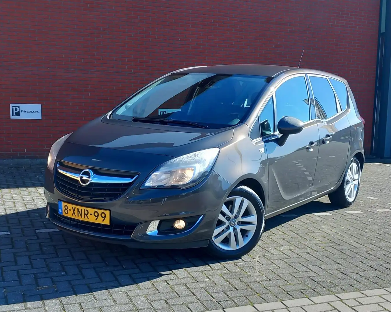 Opel Meriva 1.4 Turbo ecoFLEX 120pk Design Edition Gris - 1